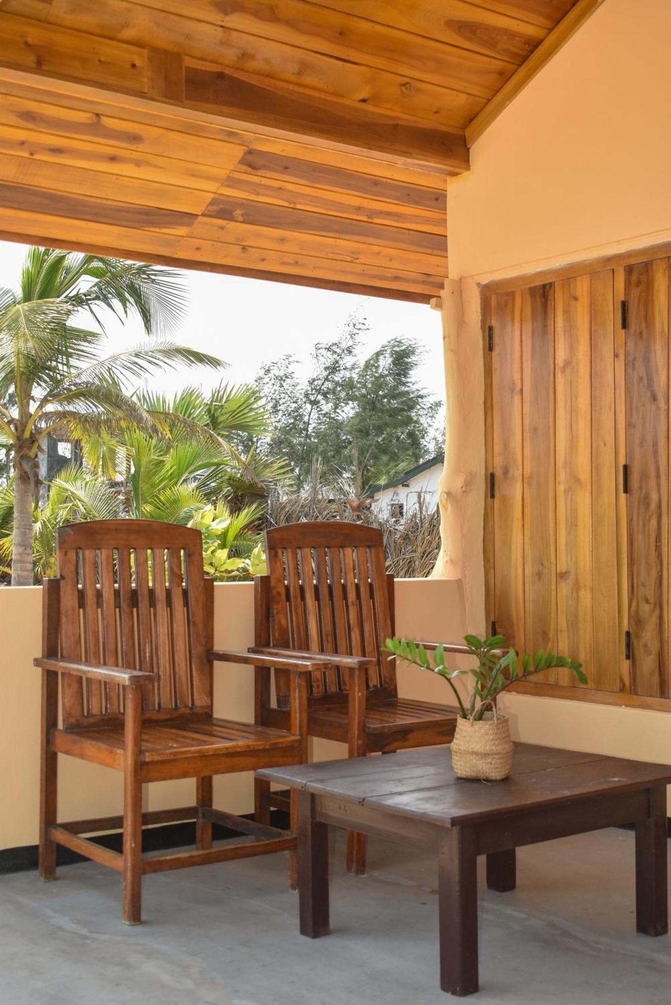 Salty Alchemy Arugam Bay Exterior foto